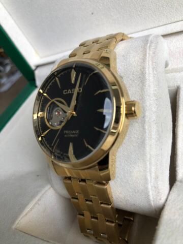 CASIO WATCH   :  ساعة كاسيو ذهبي