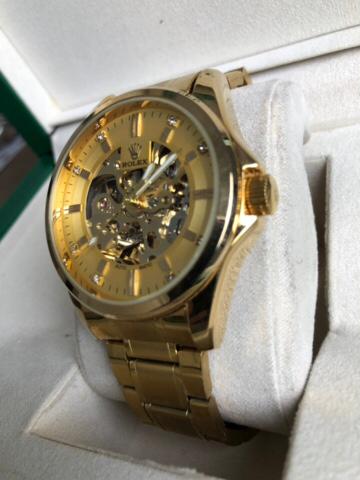 ROLEX WATCH   :  ساعة رولكس مميرة ذهبي كامل