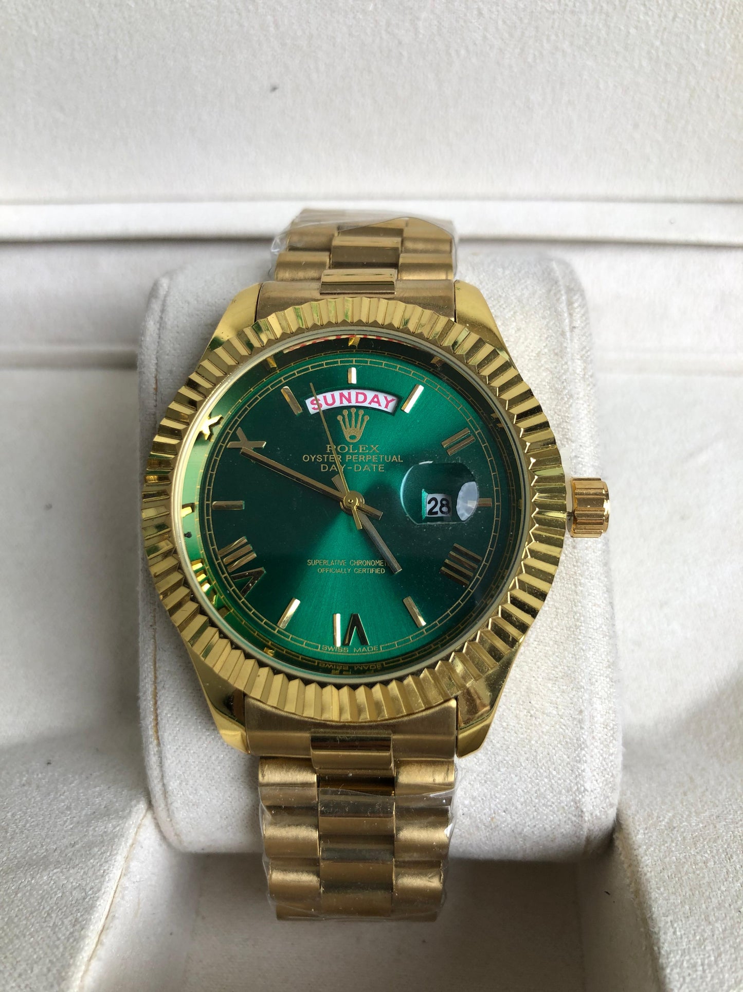 ROLEX WATCH : ساعة رولكس داي ديت اخضر ذهبي