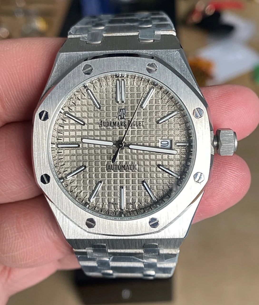 AP titanium 41 mm - ساعة اي بي تيتانيوم كاين تايتل رويال اوك