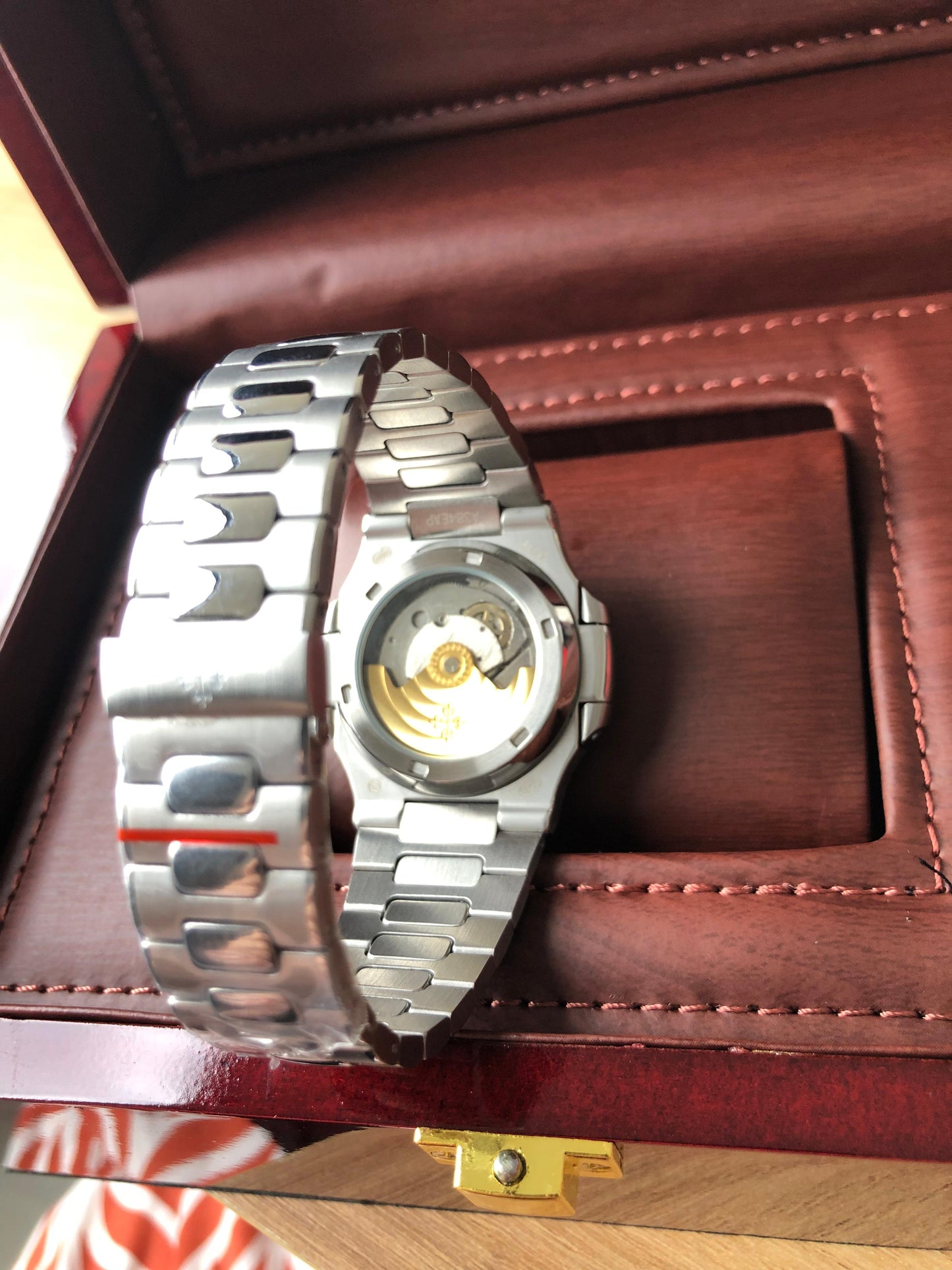 Patek Philippe Nautilus 5711/1A - تطابق ١٠٠٪ ماكينة سويسري باتيك فيليب نوتليس كلين قطعه واحده