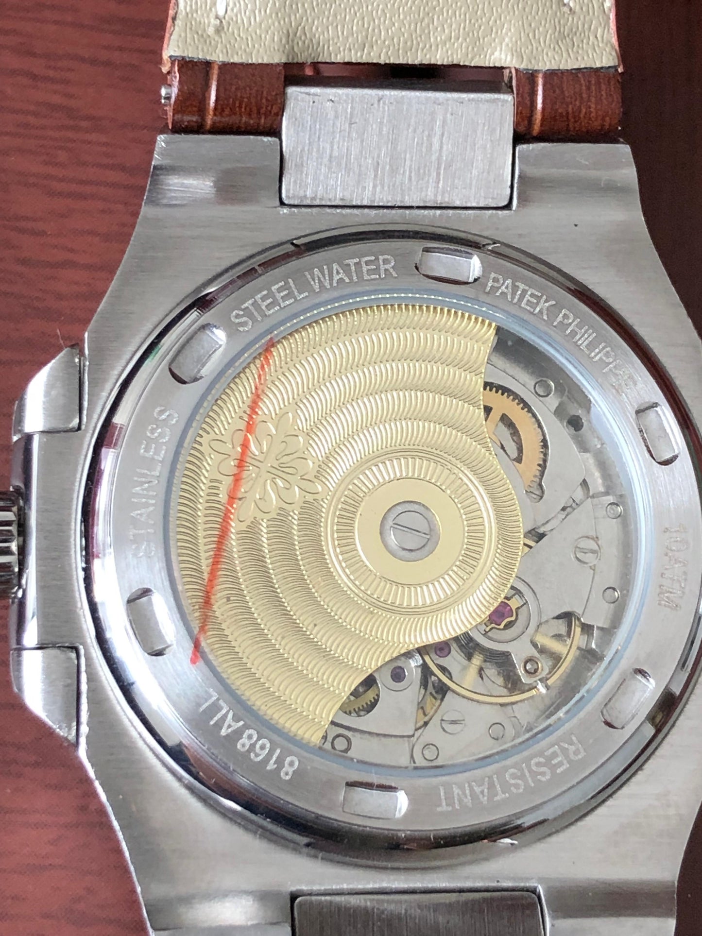 40.5 mm باتيك فيليب نوتلس - جلد  داخل بني -جراند ماستر