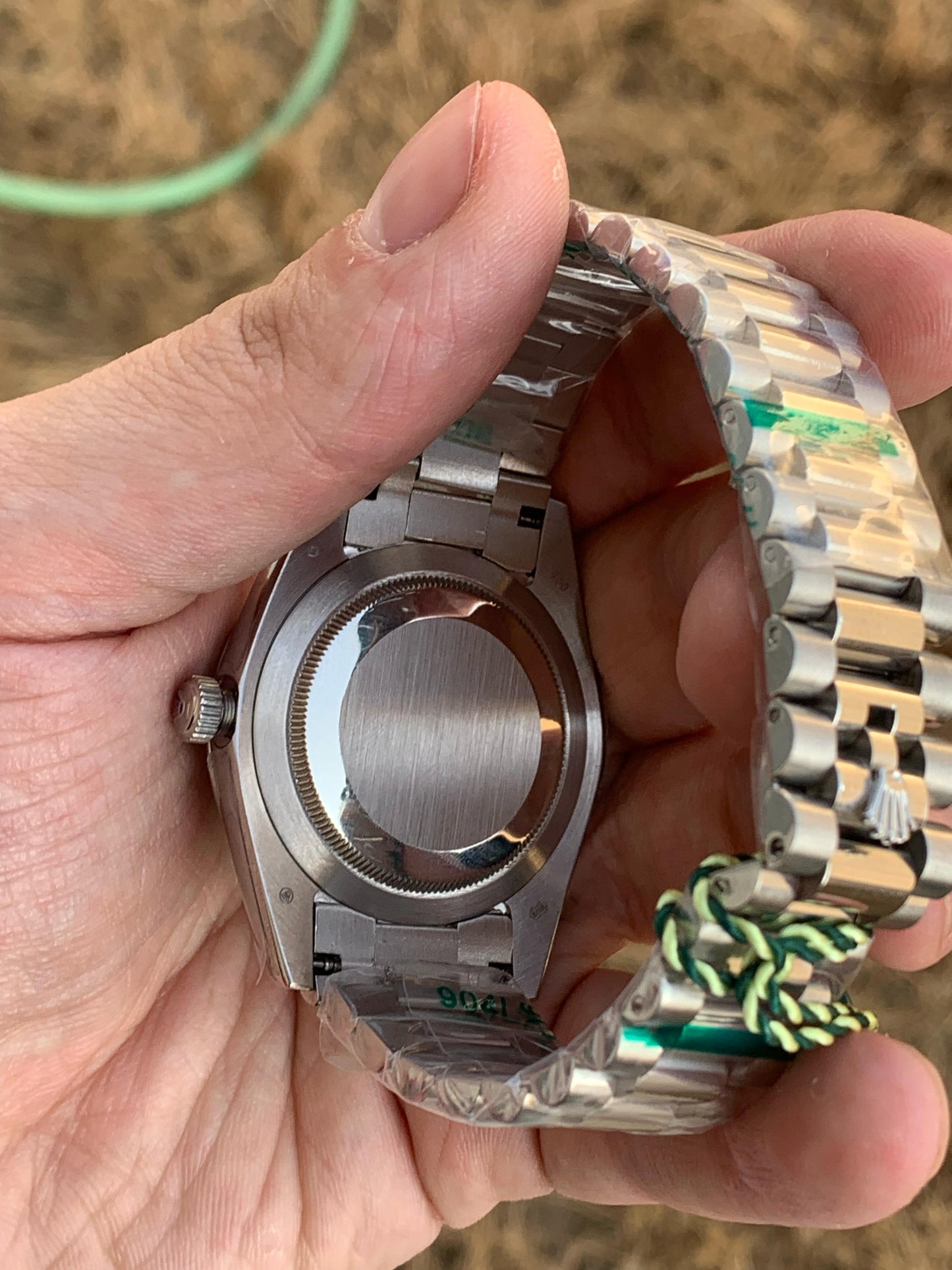 40 mm  السعر بالدينار الاردني 350 دينار -رولكس داي ديت عربي سكاي بلو - قطعة واحدة كلين تايتل