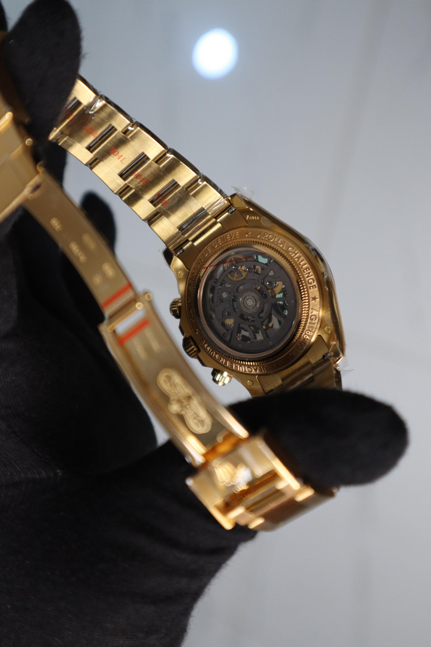 Rolex Daytona Green Ruby 40 mm -قطعة كلين طبق الأصل ماكيمة سويسري طبق الأصل متوفر حبة واحدة في كل العراق