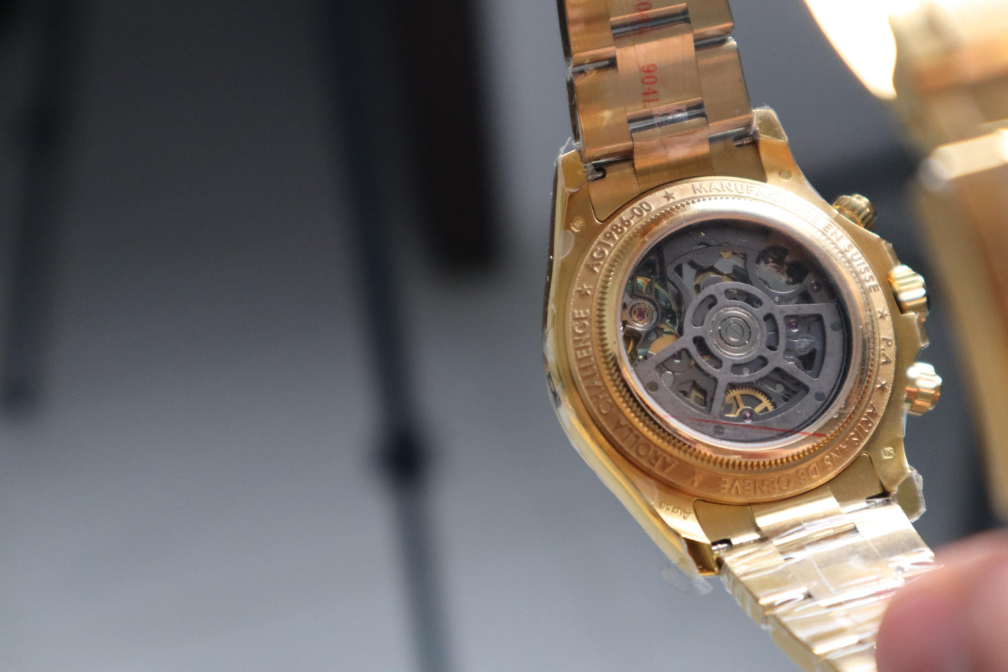 Rolex Daytona Green Ruby 40 mm -قطعة كلين طبق الأصل ماكيمة سويسري طبق الأصل متوفر حبة واحدة في كل العراق