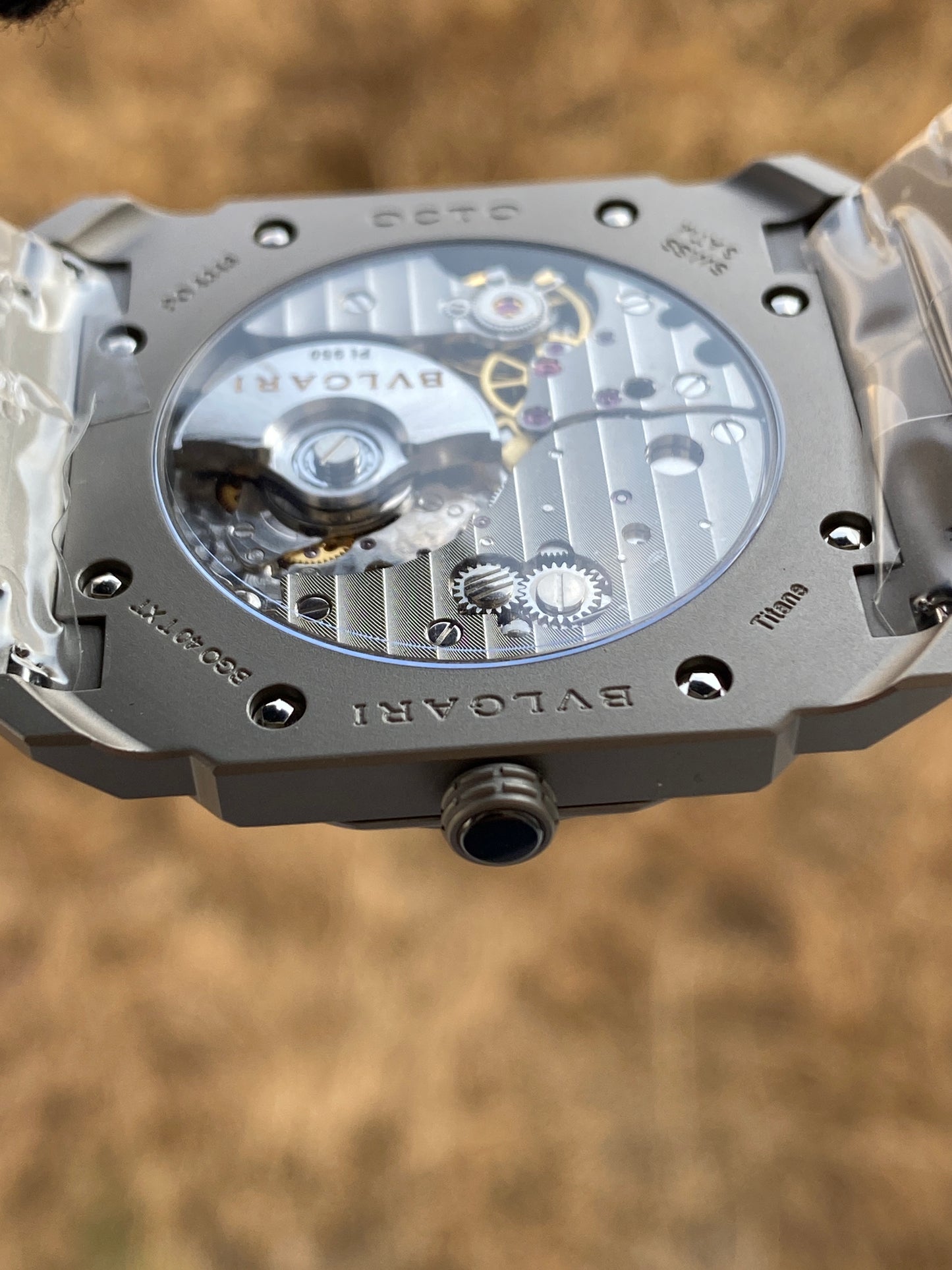 Bulgari Octo Finissimo - انحف ساعة بالعالم ماكينة سويسريو تيتانيون - القطعة الوحيدة بالعراق (السعر بالاردني 750)