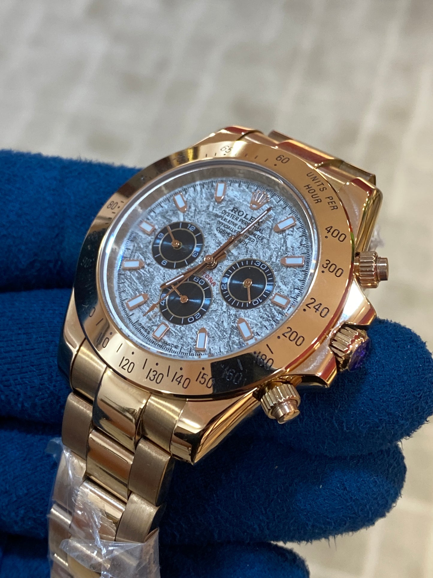 روليكس دايتونا روز جولد مينا ماربل - جراند ماستر ماكينة اوتوماتيك (قطعة واحدة)