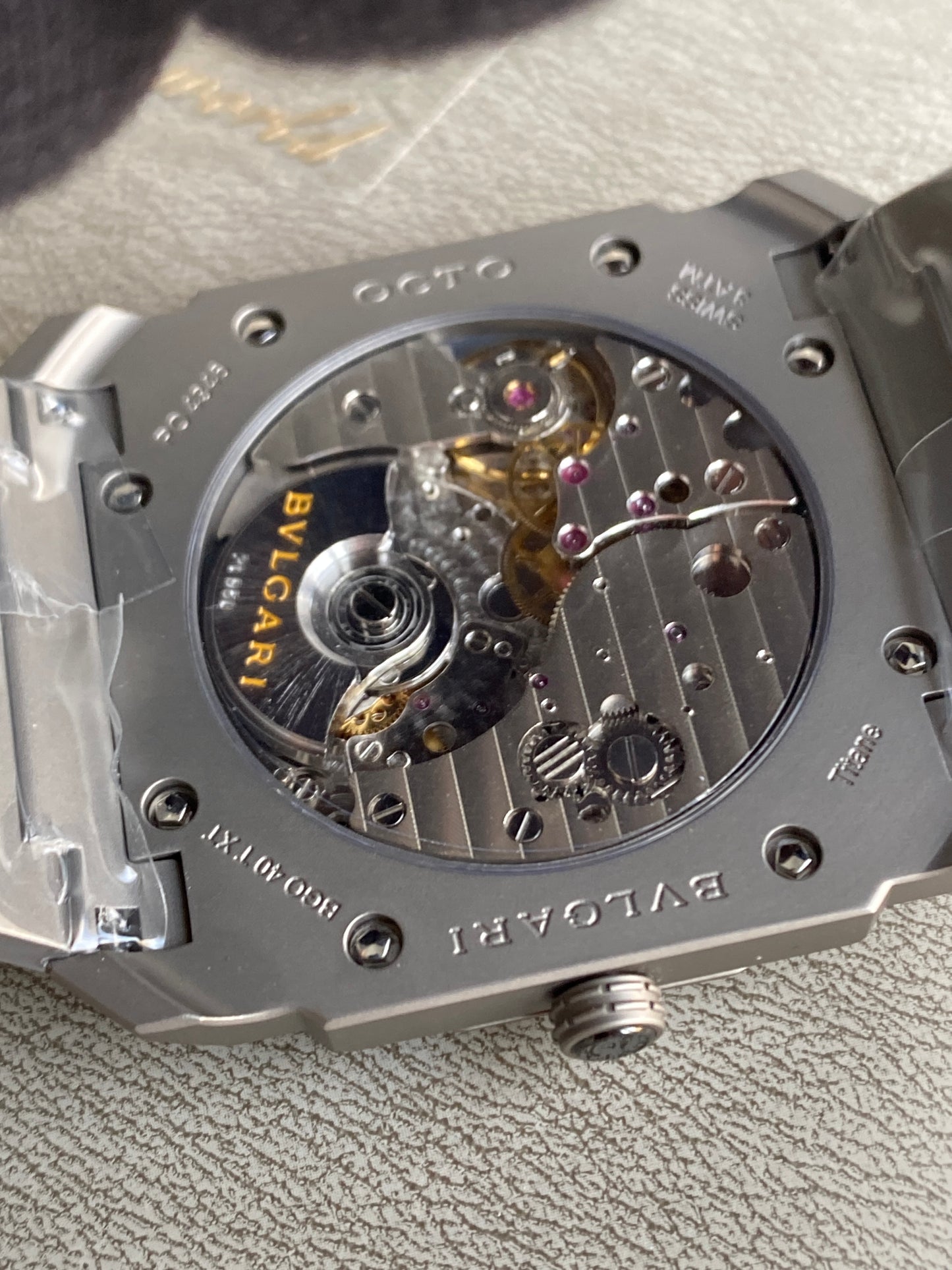 Bulgari Octo Finissimo - انحف ساعة بالعالم ماكينة سويسريو تيتانيون - القطعة الوحيدة بالعراق (السعر بالاردني 750)