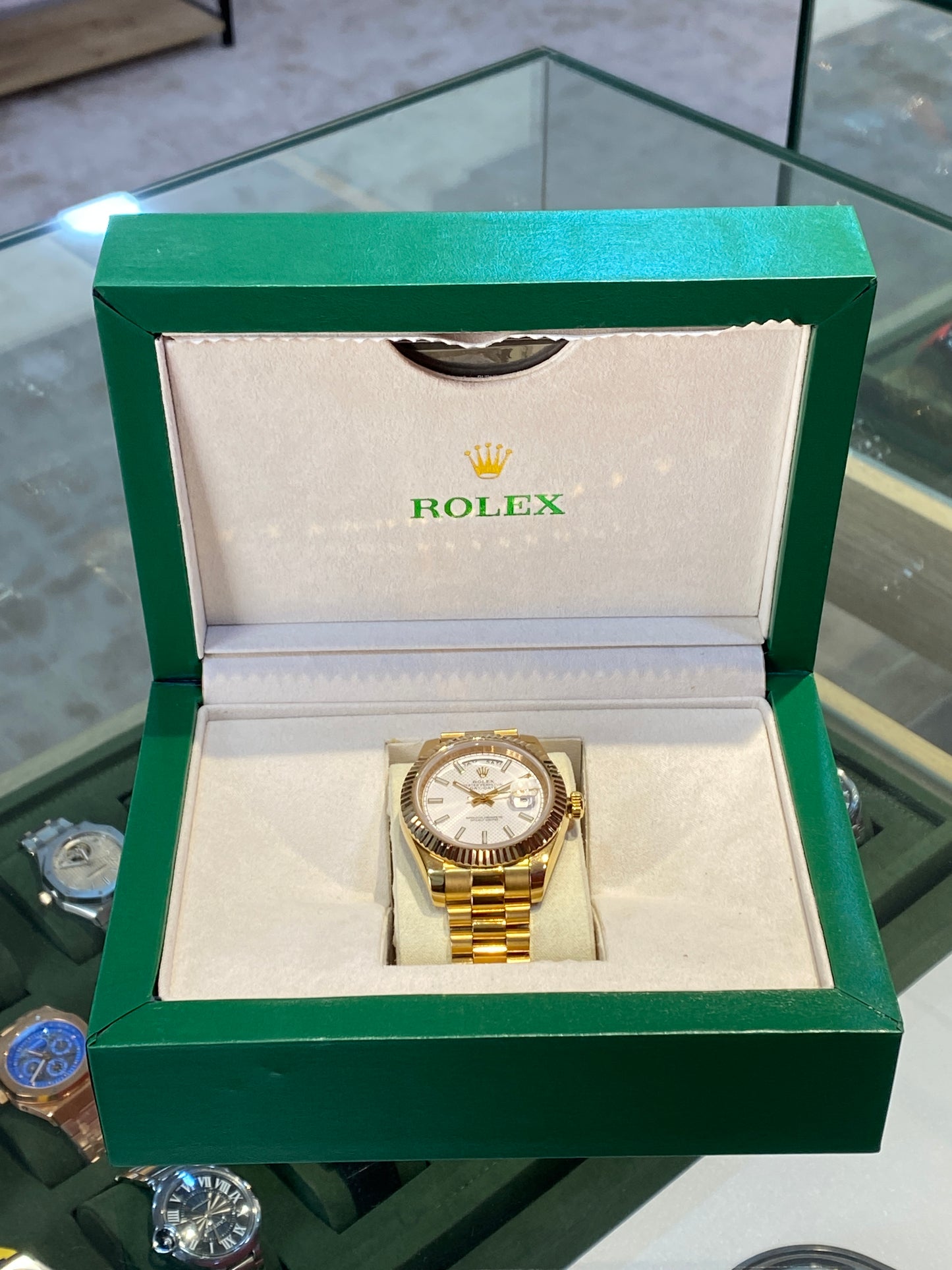 روليكس دايت جست ذهب اصفر - جراند ماستر ماكينة اوتوماتيك