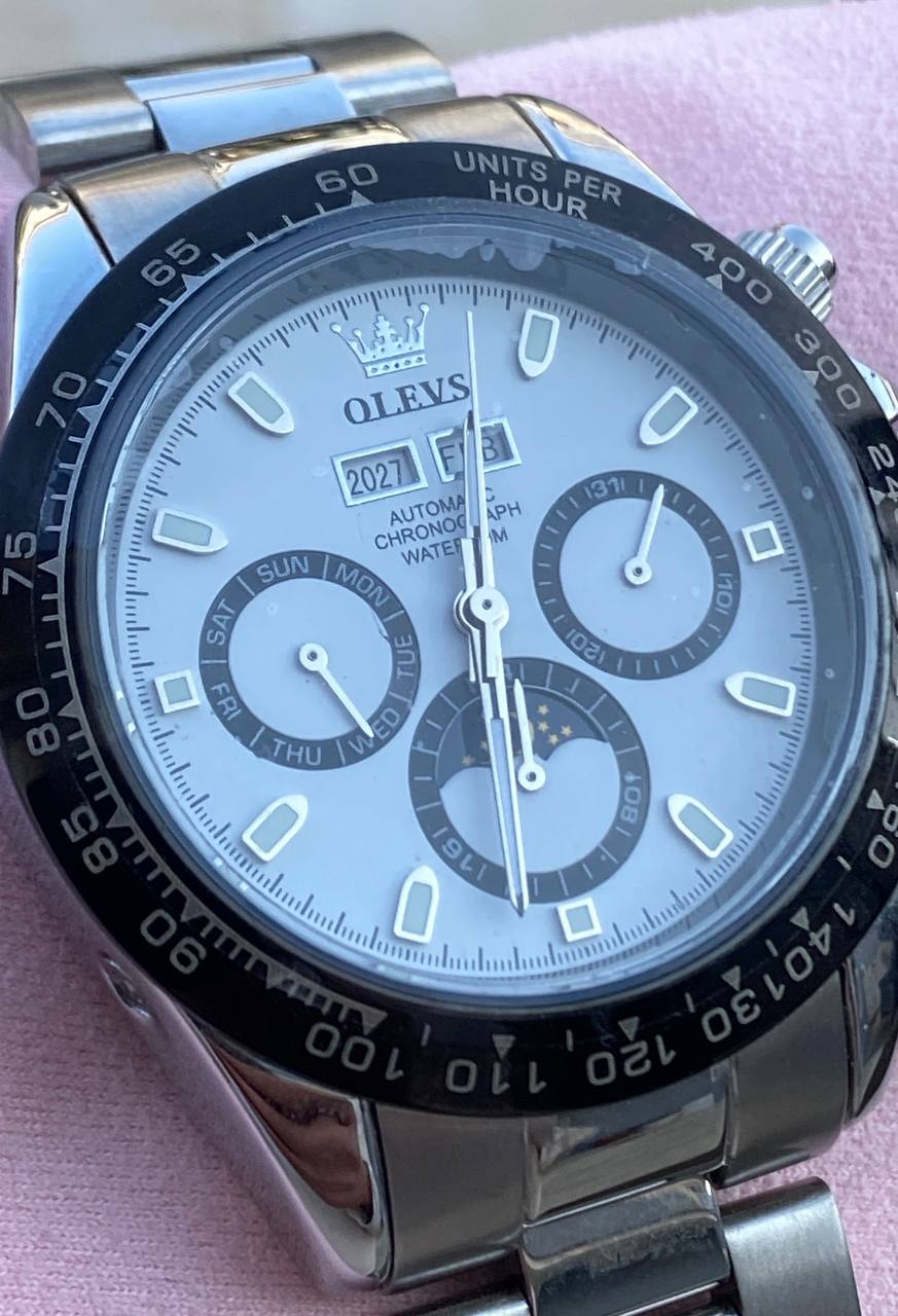 اوليفز داي وايت تاريخ وسنة وسناتر (اصلية )