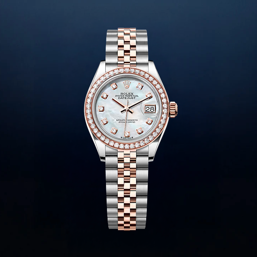 ساعات كلين نسائيه