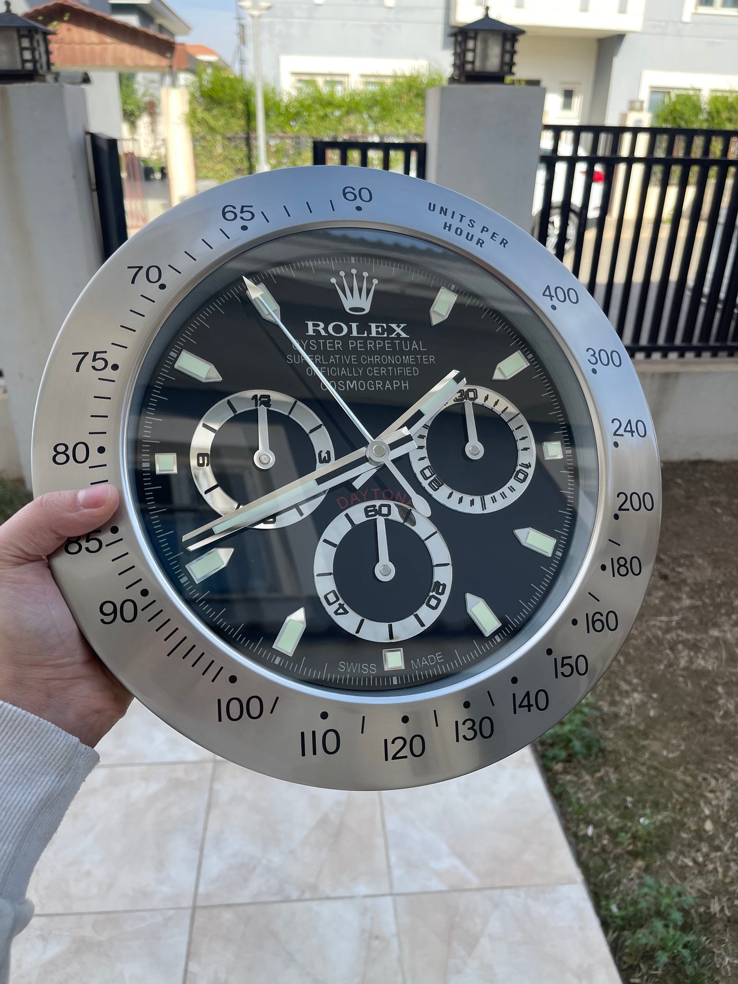 قسم رجال الأعمال ساعه حائط بتصميم رولكس دايتونا سلفر من الداخل اسود