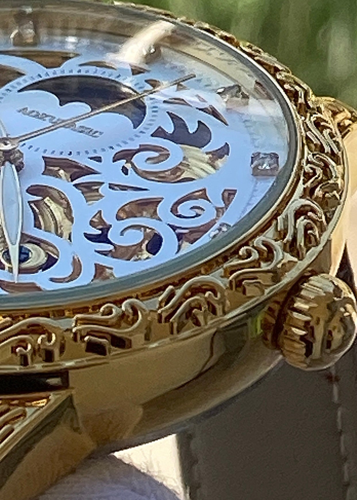 اكوناستك كونستانتين مون فيس - لون ذهبي ماكينة سويسرية