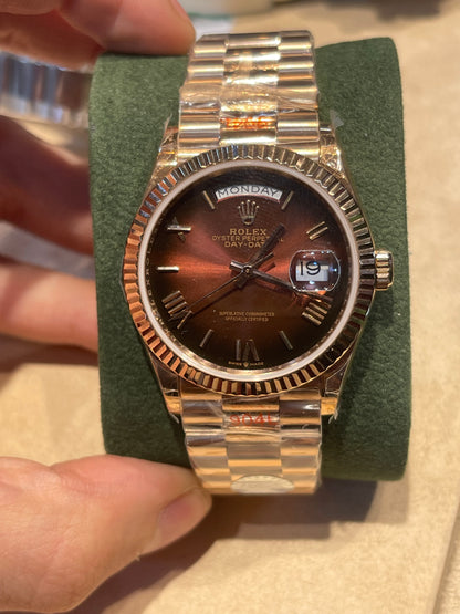 رولكس داي ديت كلين روز جولد سير بريزيدنشل