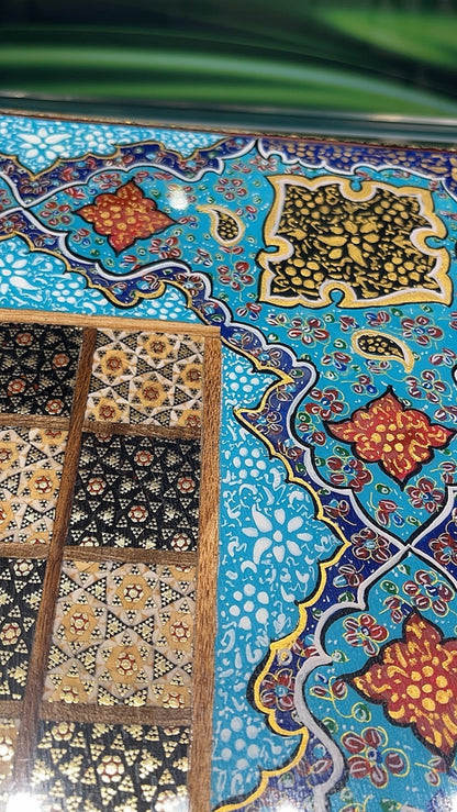 السعر الف دينار طاولي صناعة يدويه بالكامل قطعه واحده مع جنود براص واحجار الطاولي واحده فقط الرجاء عدم الاحراج