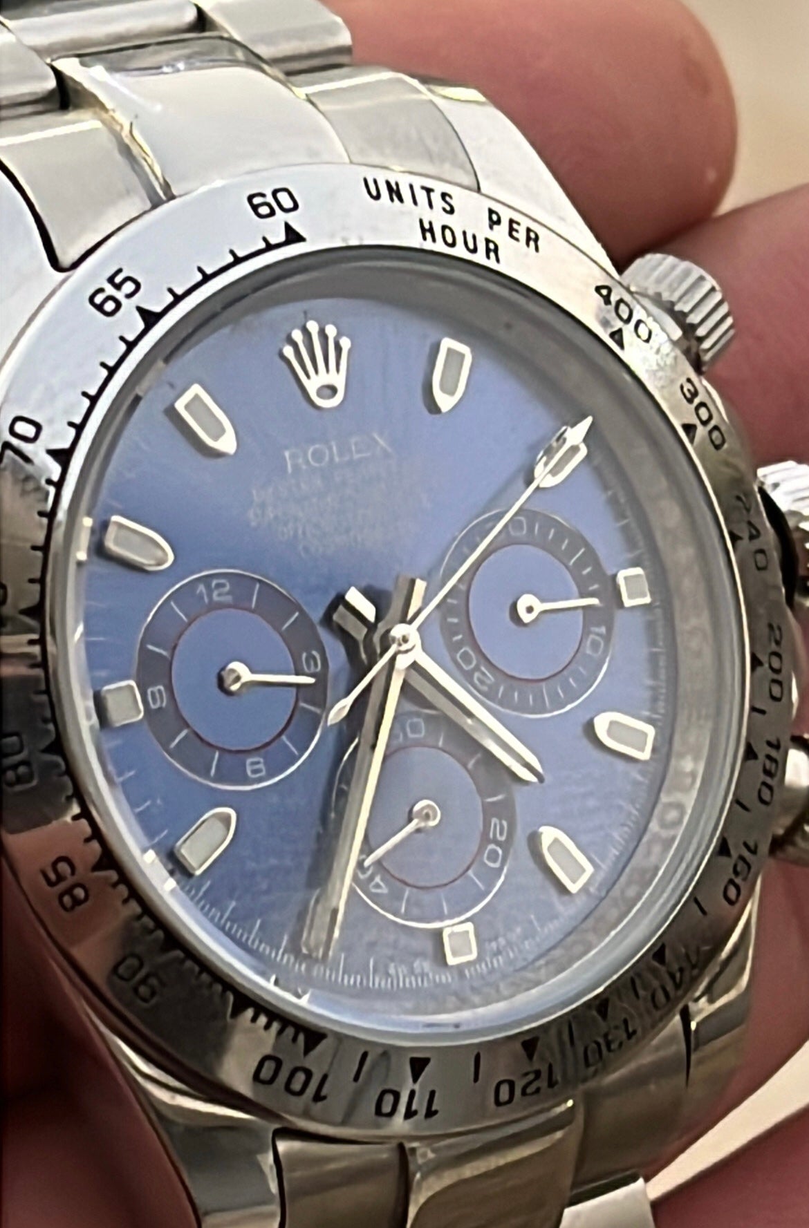 رولكس دايتونا اصدار ٢٠٠٤ بحالة جيدة جداً - مكينه غير مفتوحة اوتوماتيك