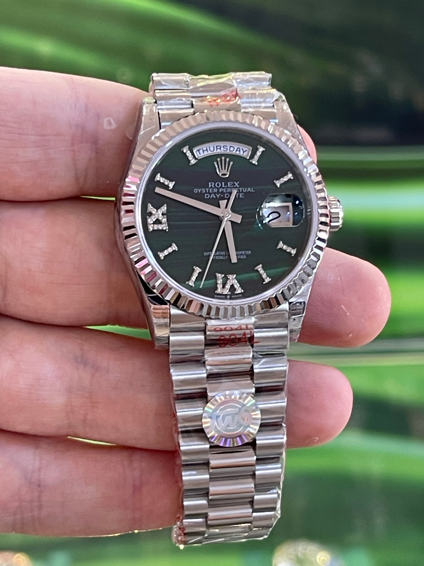 رولكس نسائي كلين طبق الأصل ارقام روماني مينا اخضر داي ديت سير بريزيدنشل