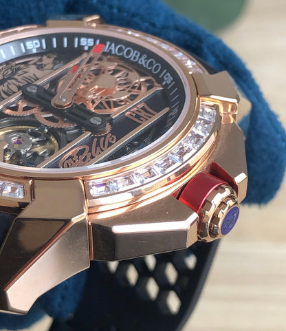 جاكوب اند كو اصدار خاص ل رونالدو سير رابر - صنع منها ٥٠ قطعة فقط في العالم