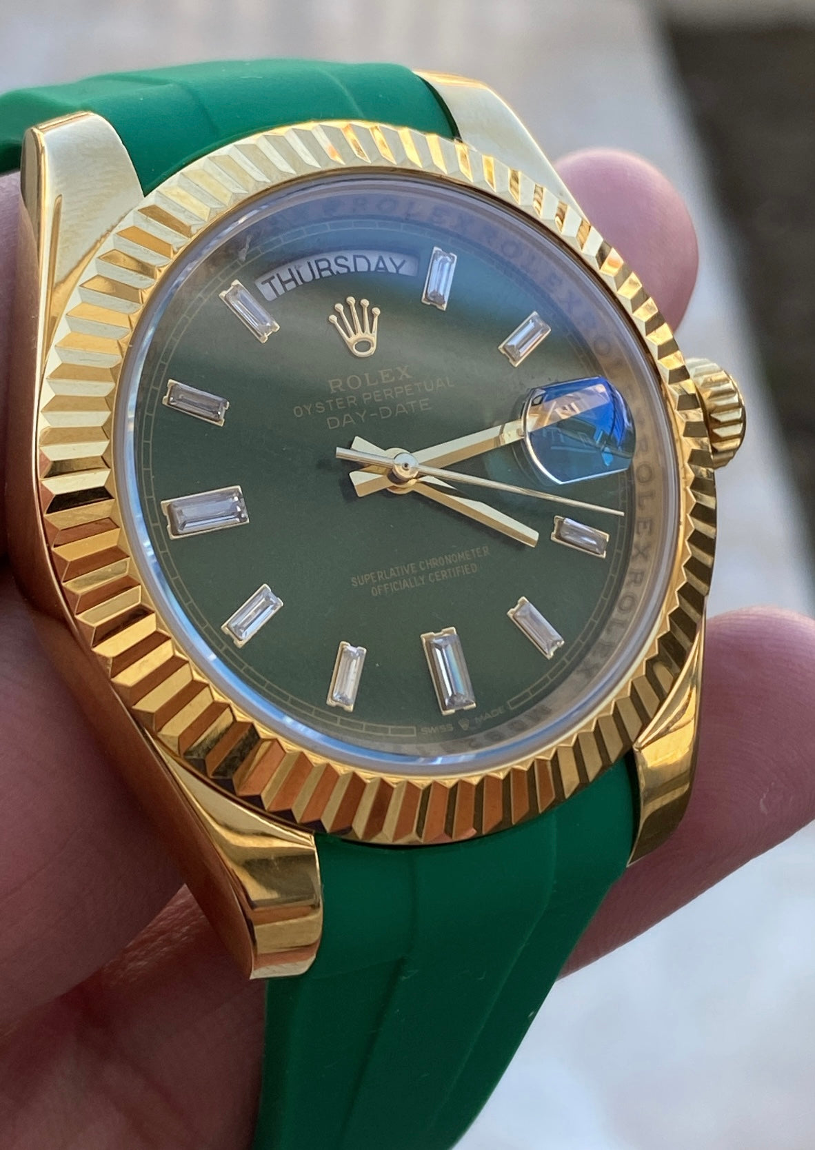رولكس دايديت ذهبي و اخضر اصدار محدود