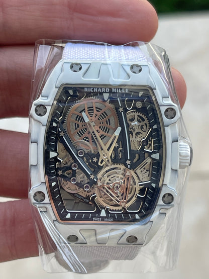 Rm carbon white اخف ساعه بالعالم لون ابيض الساعه طبق الأصل