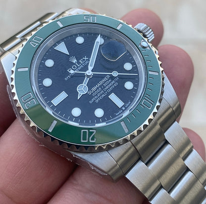 رولكس سابمارينر ستاربكس كلين (السعر بالاردني 550 دينار واصلة لعمان)