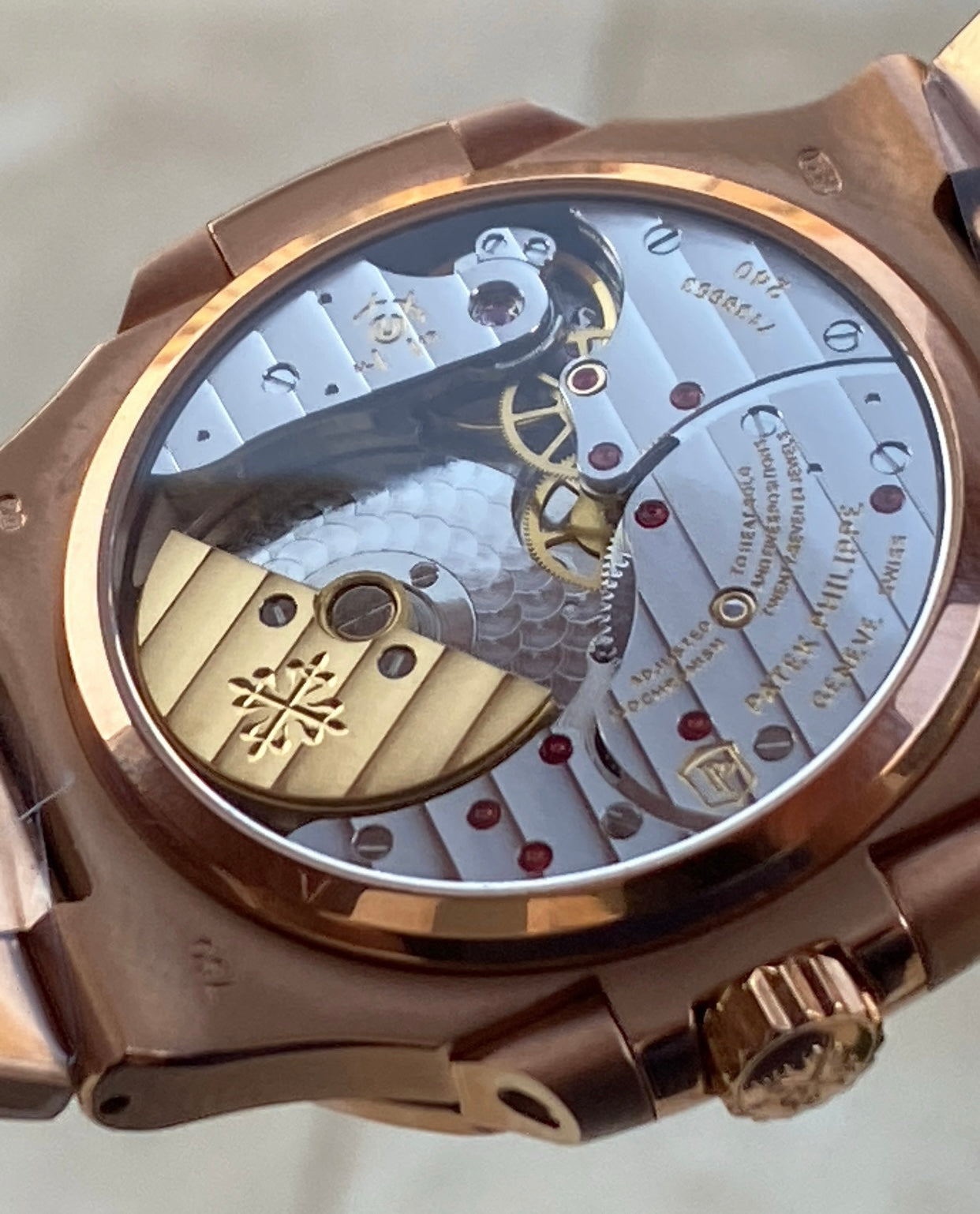 ساعة باتيك فيليب نوتلس ٥٧١٢ - الساعة الترا ماتش طبق الأصل