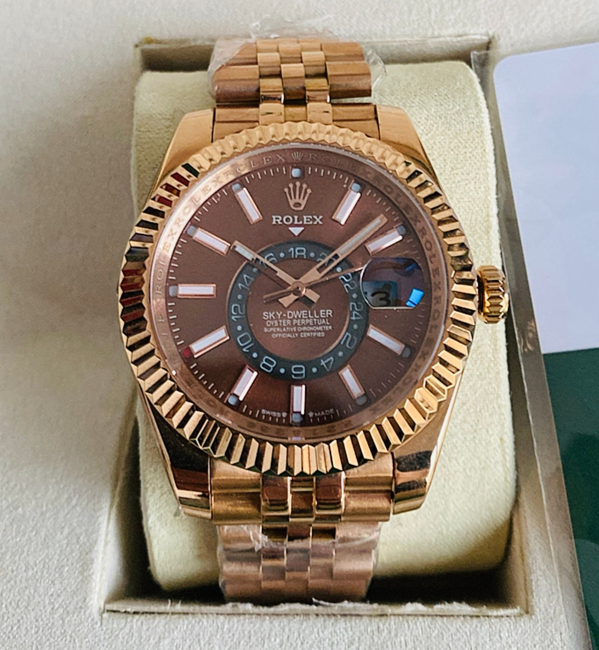 رولكس لاند دويلر روز جولد - جراند ماستر طبق الاصل بتعقيدة ال جي ام تي