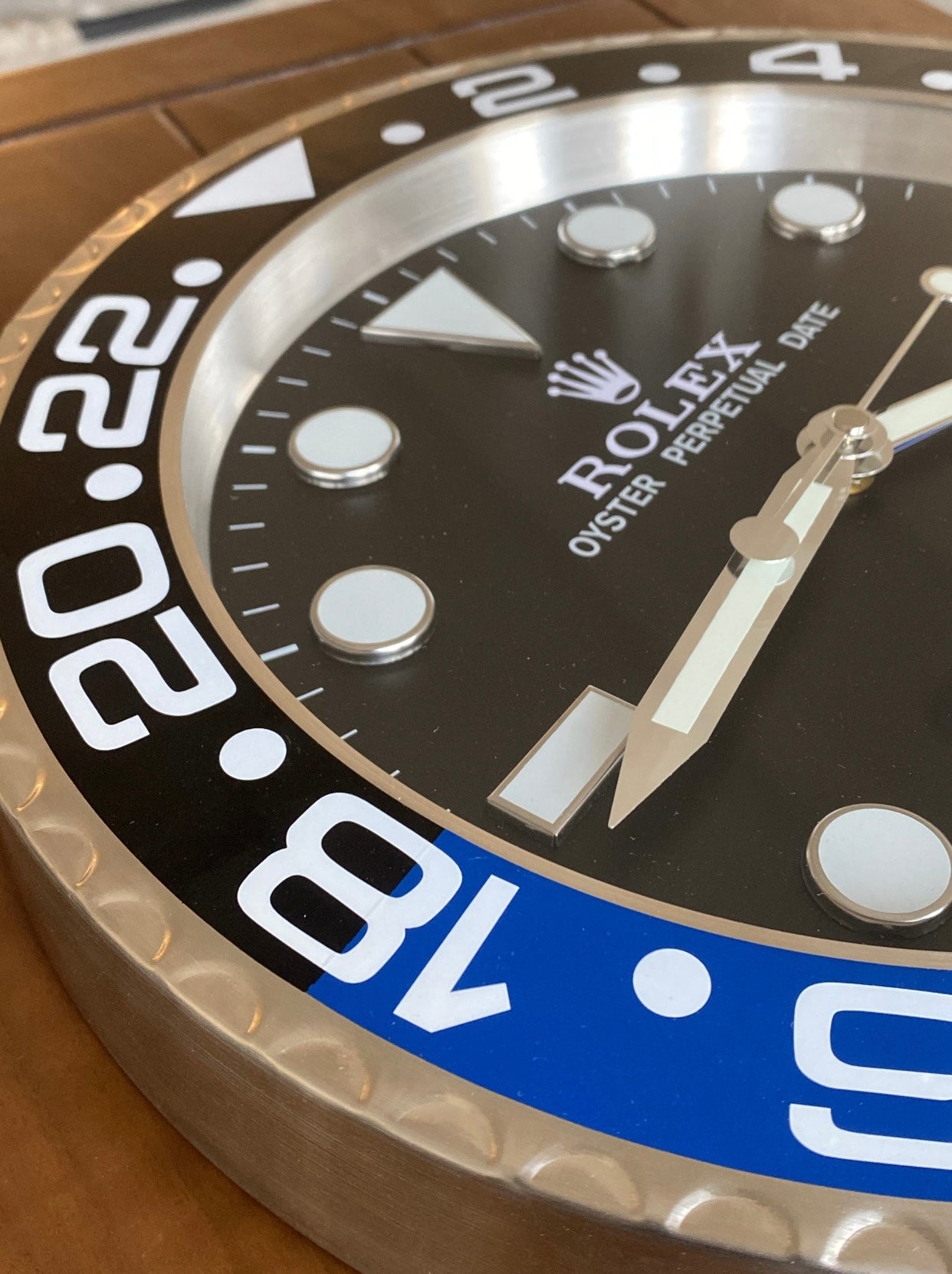 ساعه رولكس باتمان جداريه