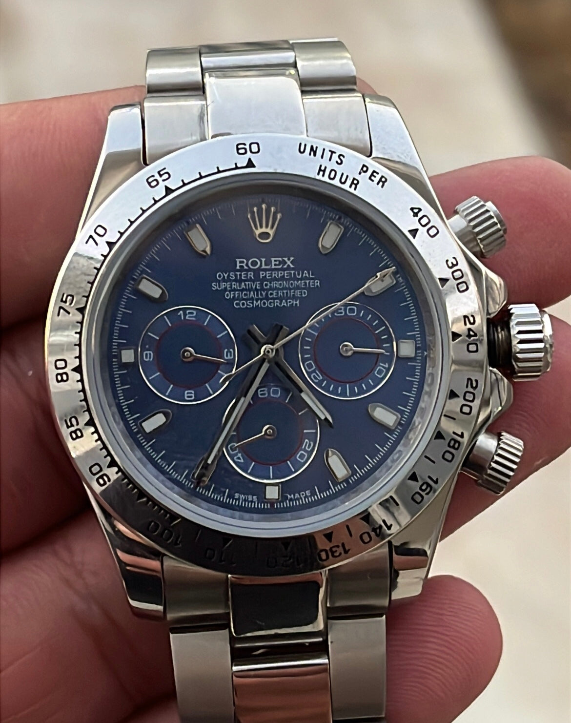 رولكس دايتونا اصدار ٢٠٠٤ بحالة جيدة جداً - مكينه غير مفتوحة اوتوماتيك