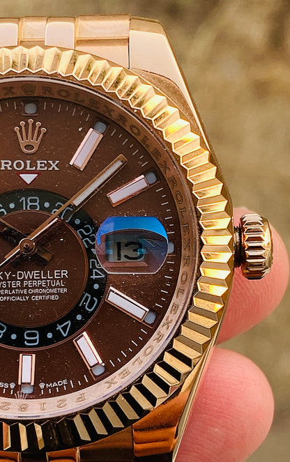 رولكس لاند دويلر روز جولد - جراند ماستر طبق الاصل بتعقيدة ال جي ام تي