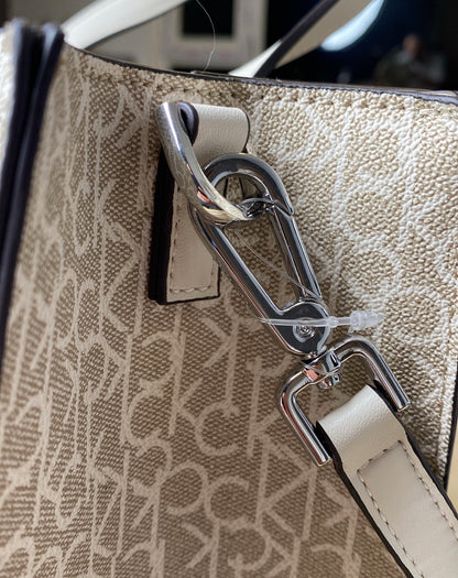 جنطه كالفن كلاين آصليه جديده - تصفيه امريكيه