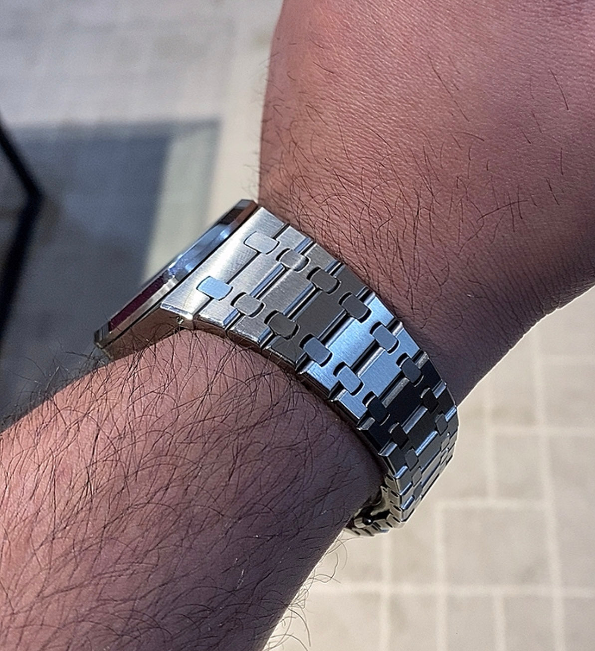 AP Royal Oak black dial - حبة وحدة مستحيل تميزها عن الاصلية