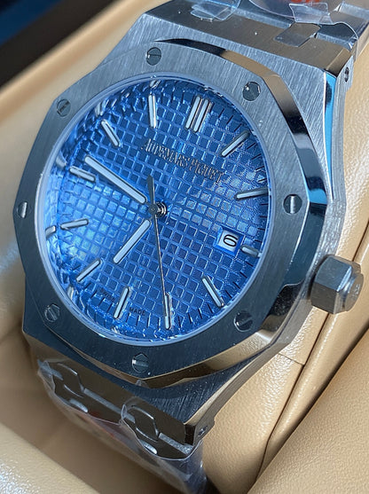 Audemars Pigue  Royal Oak Skyblue  41 mm (كلين تايتل)