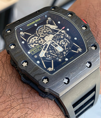 ريتشارد ميل اصدار خاص - كاربون فايبر حبة واحدة