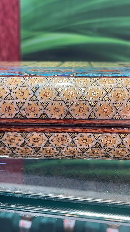السعر الف دينار طاولي صناعة يدويه بالكامل قطعه واحده مع جنود براص واحجار الطاولي واحده فقط الرجاء عدم الاحراج