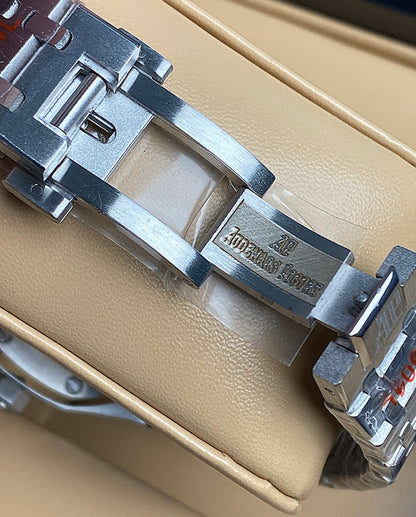 Audemars Pigue  Royal Oak Skyblue  41 mm (كلين تايتل)