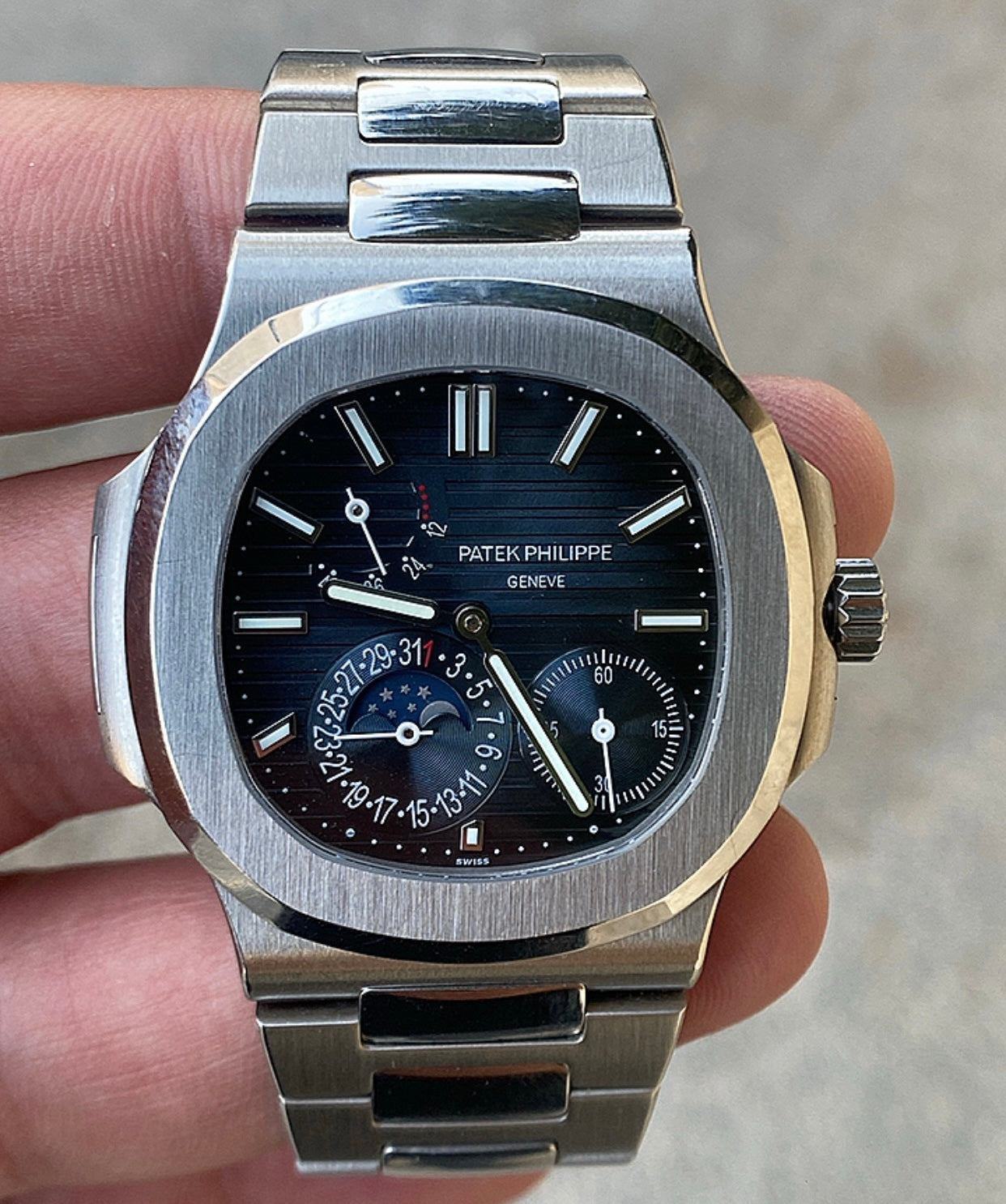 باتيك فيليب كلين- Clean patek philippe 5712 Steel