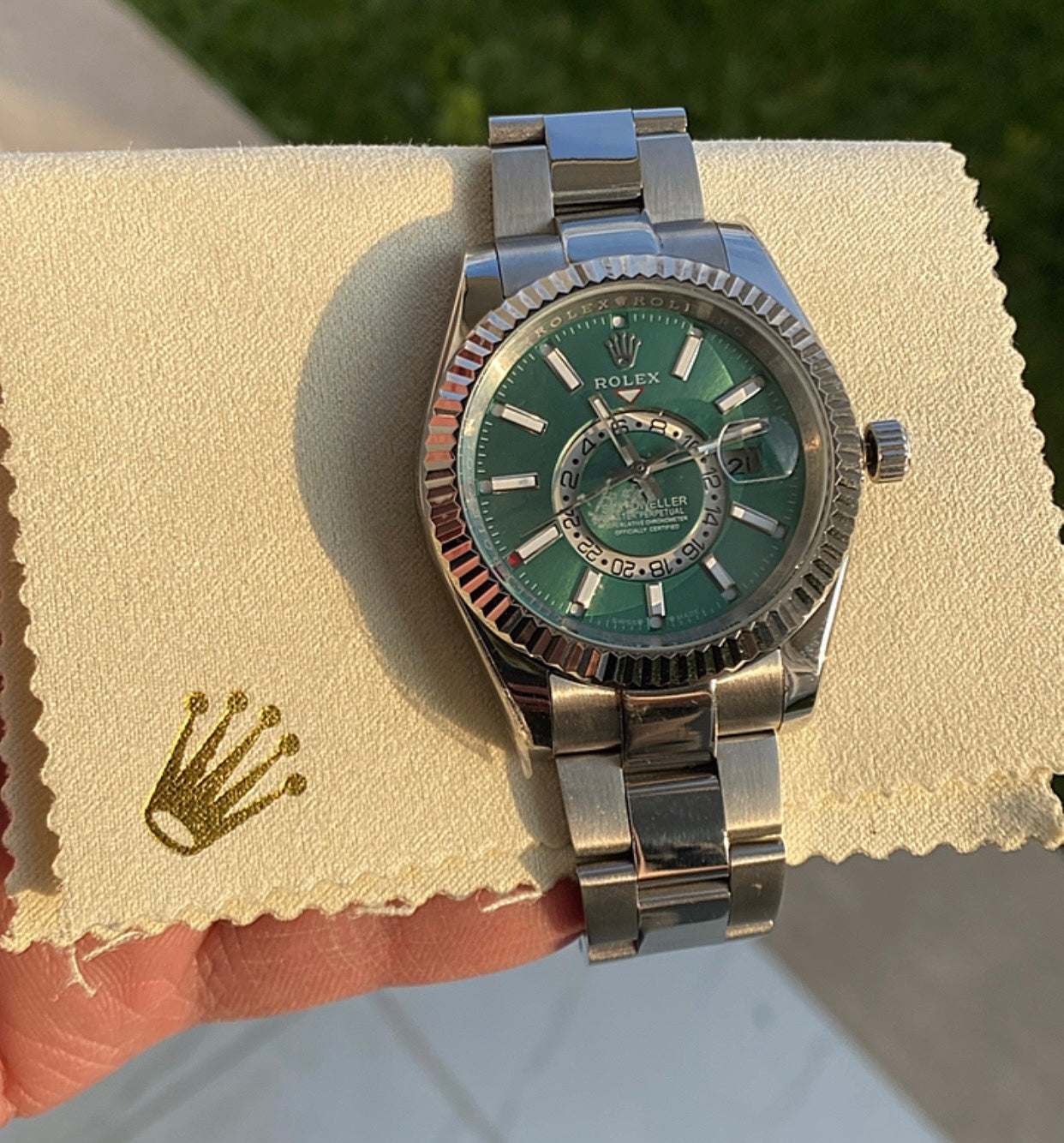 42 mm  رولكس سكاي دولر جرين ديل - الساعة كلون ١٠٠٪؜