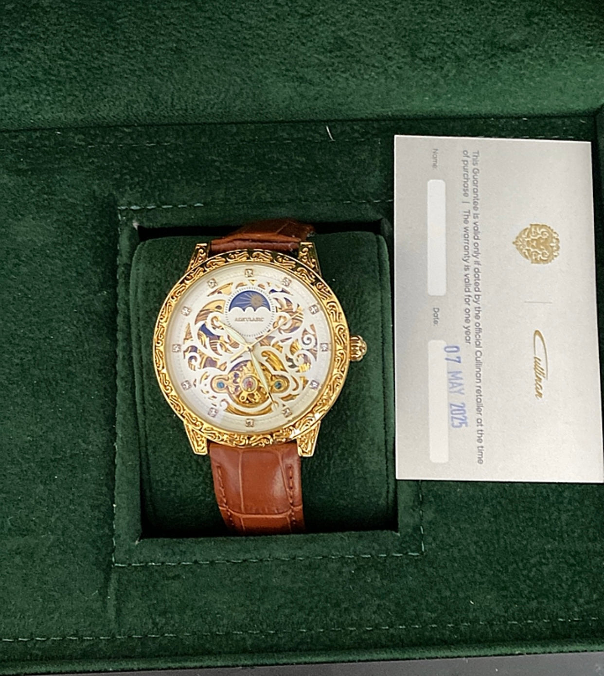 اكوناستك كونستانتين مون فيس - لون ذهبي ماكينة سويسرية