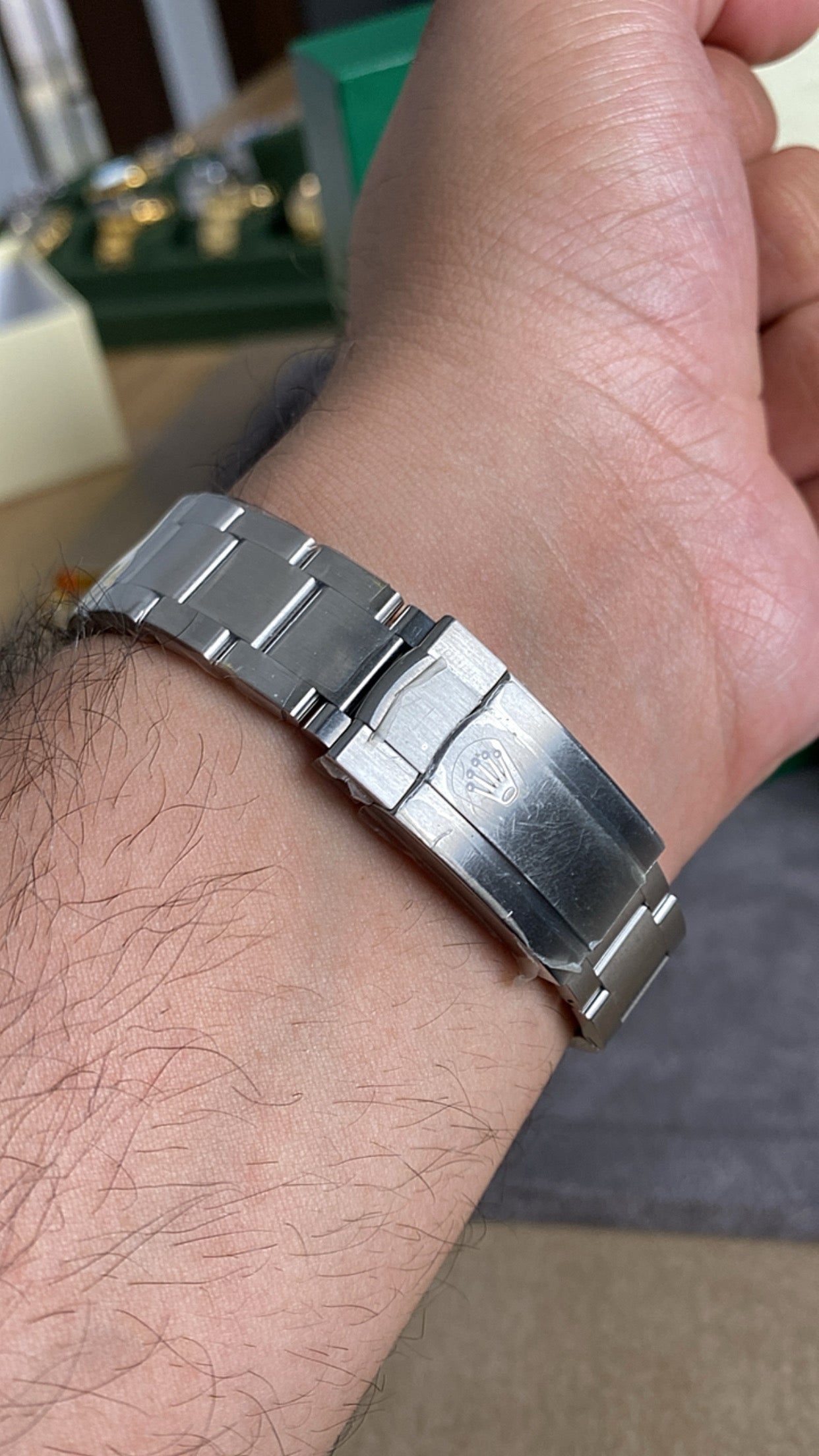 رولكس اويستر بربتشوال مينا اخضر -كلين طبق الأصل