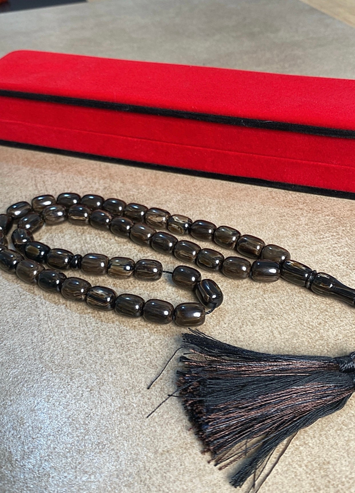 سبحة حجر سندلوس نقي ١٠٠٪؜  S25- متوفر قطعة واحدة من هذا التصميم