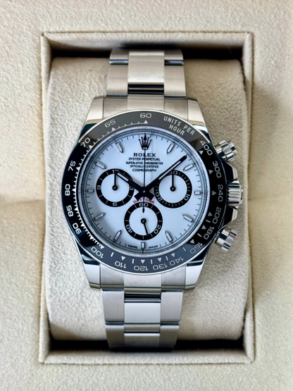 40 mm رولكس دايتونا باندا مينا أبيض وبازل أسود