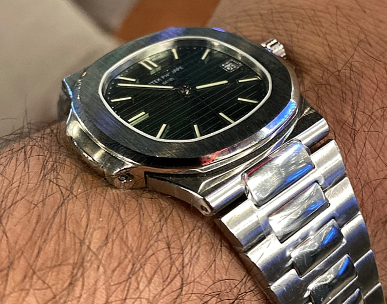 باتيك فيليب نوتلس مينا اوليڤ زيتوني- كلين مطابفة لاصلية