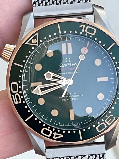 Omega sea master كلين طبق الأصل نسبه التطابق ١٠٠ بالمية تيتانيوم