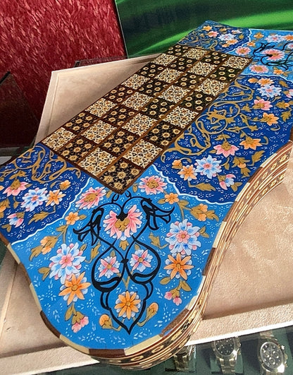 تحفة فنية صناعة يدوية - طاولي و شطرنج رسمة واحدة فقط يعني الحبة الوحيدة في العراق - احجار الطاولي و الشطرنج صناعة يدوي  بادق التفاصيل (t5)