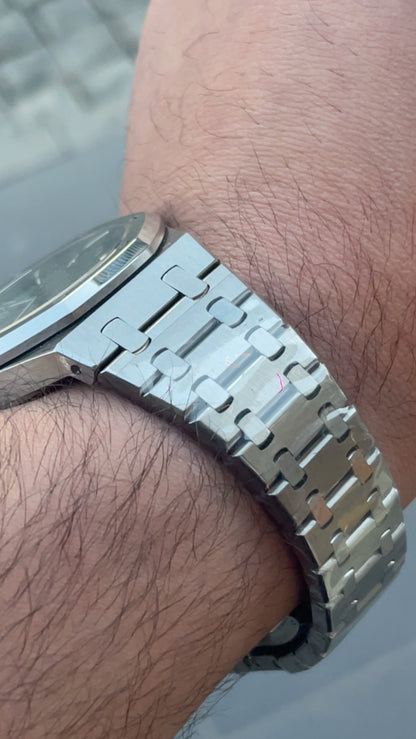audemars piguet كلين مطابقه مينا اخضر قطعه واحده