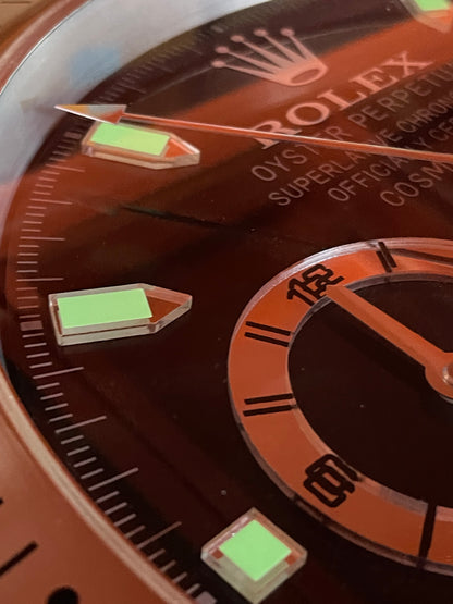 قسم رجال الأعمال ساعه حائط بتصميم رولكس دايتونا سلفر من الداخل اسود