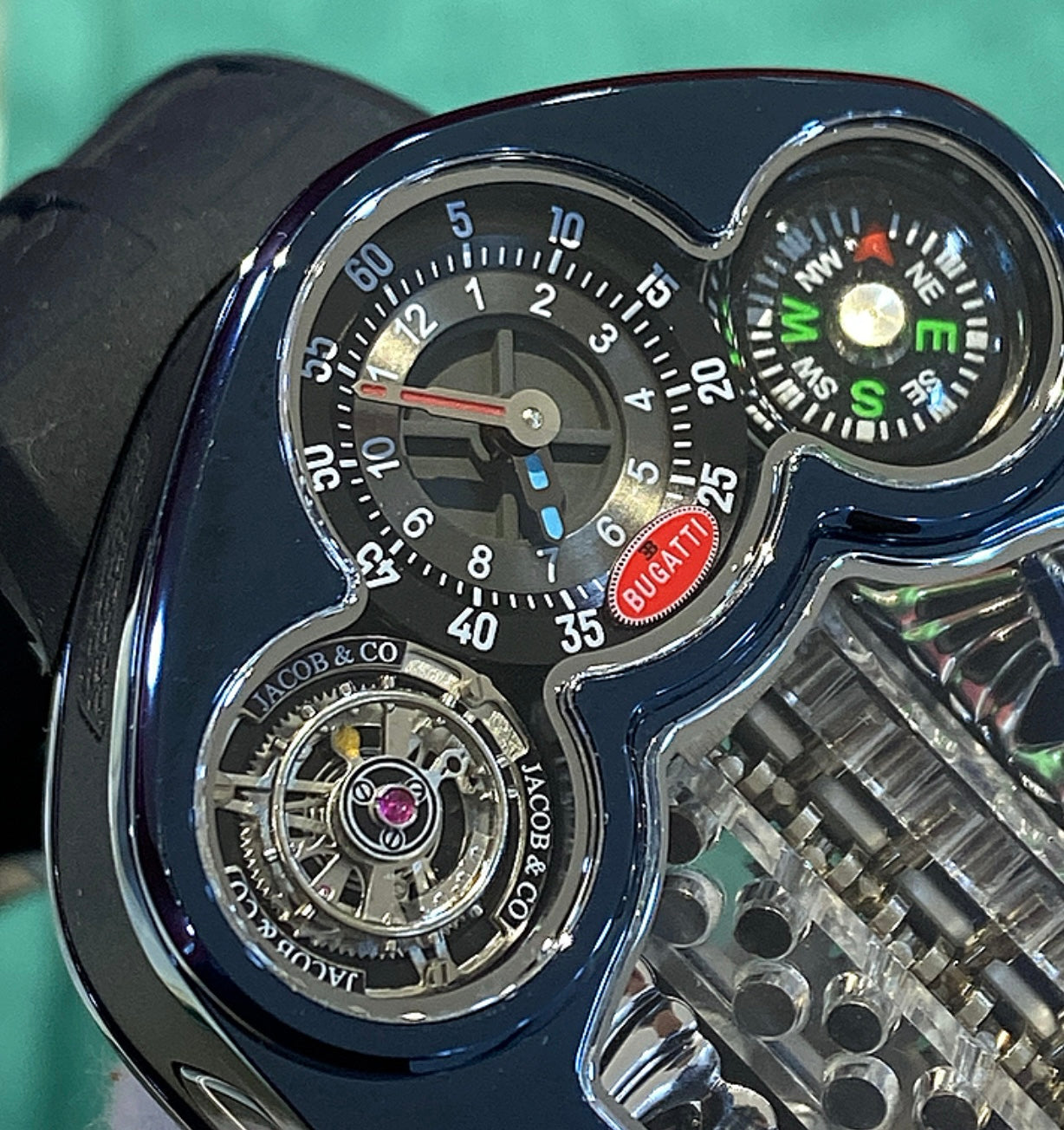 جاكوب اند كو بوجاتي بلاك بودي اصدار خاص و محدود