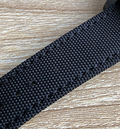 بريتلنج بلاك بيرد تيتانيو و سير كاربون فايبر - كلين طبق الأصل ماكينة سويسري - الساعة اصدار خاص متوفر قطعة واحدة