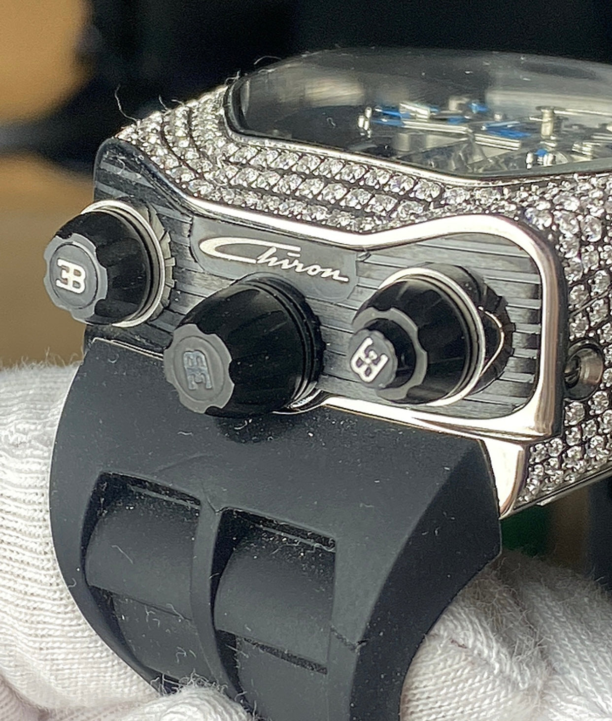 جاكوب اند كو بوجاتي ٢٠٢٥ فول دايموند - تشطيب الساعة عالي طبق الأصل - لوحدك لابسها في العراق